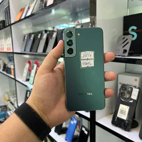 s22 8/256gb