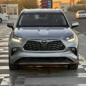 Toyota Highlander 2023