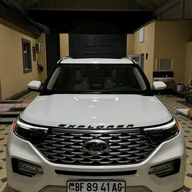 Ford Explorer 2020