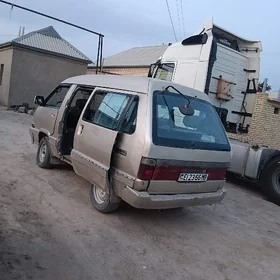 Toyota Hiace 1989