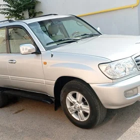 Toyota Land Cruiser 2000
