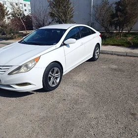 Hyundai Sonata 2011