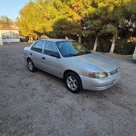 Toyota Corolla 2000