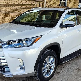 Toyota Highlander 2019