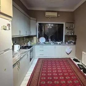 eks baza 3 kom maşgala, gyzlar
