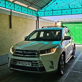 Toyota Highlander 2018