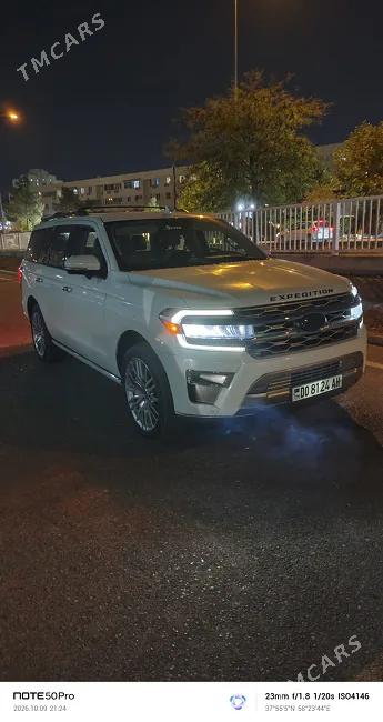 Ford Expedition 2024 - 1