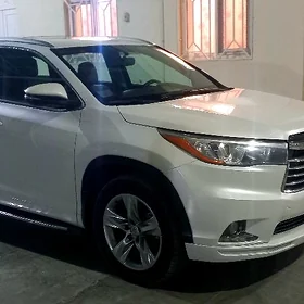 Toyota Highlander 2016