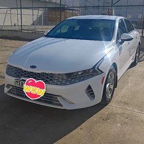 Kia K5 2021