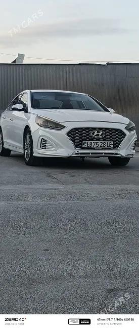 Hyundai Sonata 2016 - 1