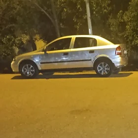 Opel Astra 2001