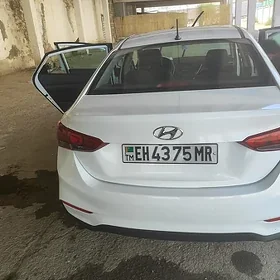 Hyundai Accent 2021