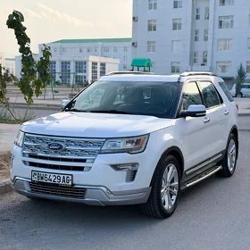Ford Explorer 2019