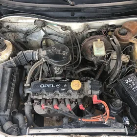 Opel Astra 1993