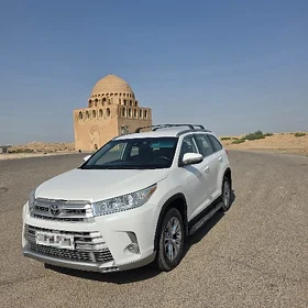 Toyota Highlander 2018