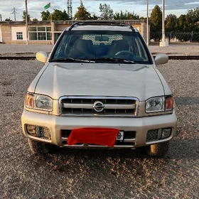 Nissan Pathfinder 1997