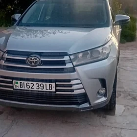 Toyota Highlander 2019