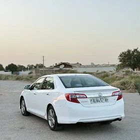Toyota Camry 2012