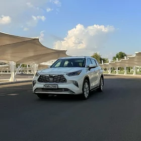 Toyota Highlander 2020