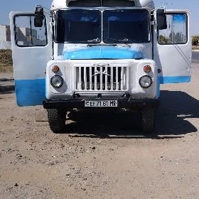 Gaz 53 1988