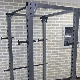 trenajor body solid