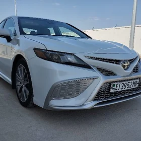 Toyota Camry 2022