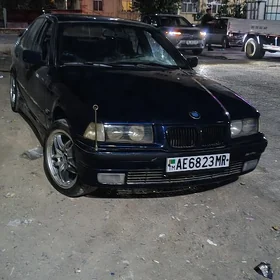 BMW 320 1992