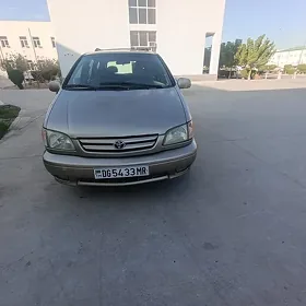 Toyota Sienna 2002