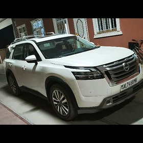 Nissan Pathfinder 2021