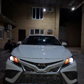 Toyota Camry 2024