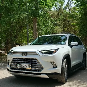Toyota Grand Highlander 2025