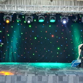 Toy sahna