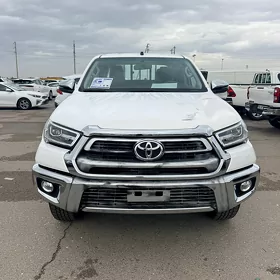 Toyota Hilux 2026