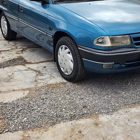 Opel Astra 1993