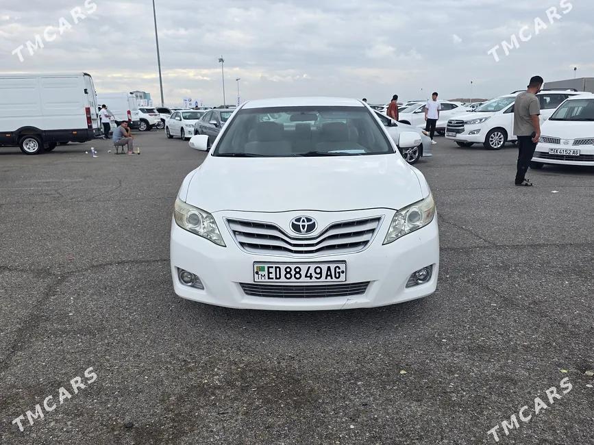 Toyota Camry 2009 - 1
