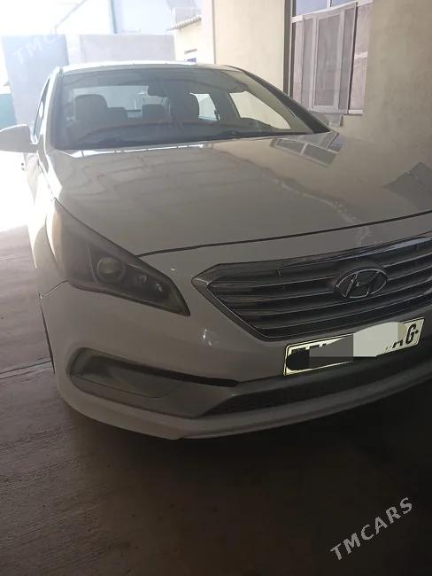 Hyundai Sonata 2017 - 1