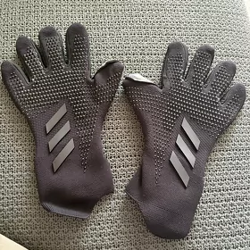 Перчатки Adidas predator