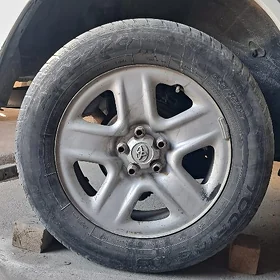 Rav 4 diska pakriska