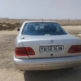 Mercedes-Benz 230E 1997