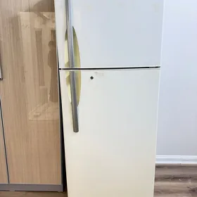 Холодильник Hitachi