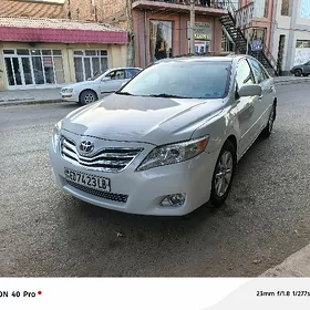 Toyota Camry 2010