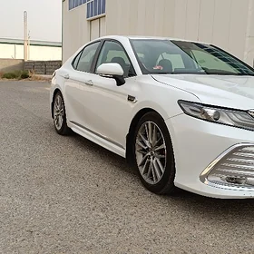 Toyota Camry 2023