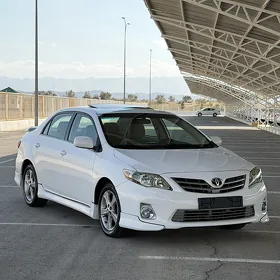 Toyota Corolla 2012