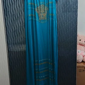 Платье