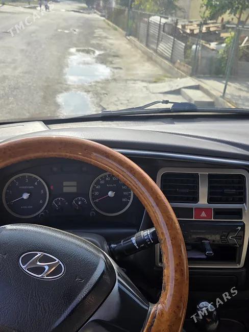 Hyundai H100 2012 - 1