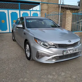 Kia Optima 2020