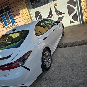 Toyota Camry 2022