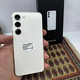 Samsung S23