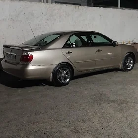 Toyota Camry 2003