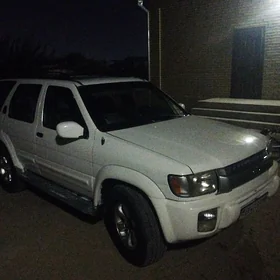 Infiniti QX4 2000
